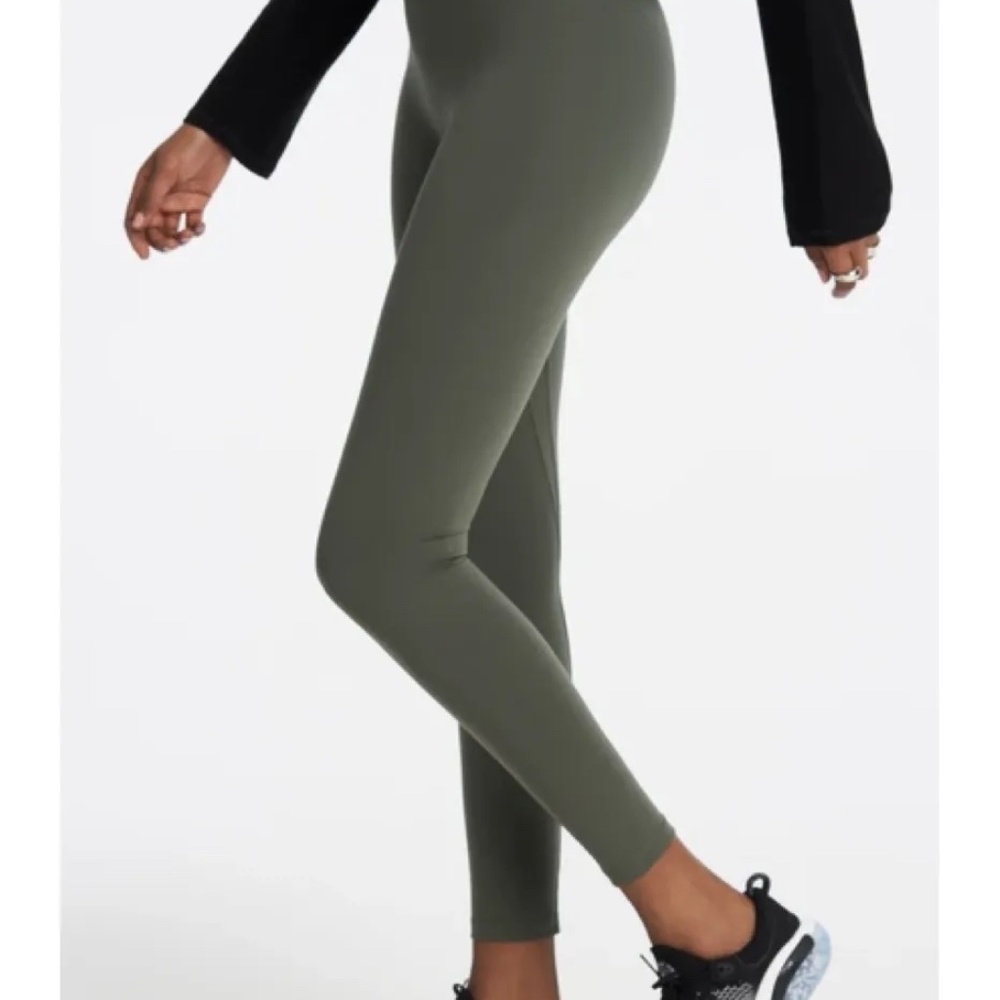 All Access High Waisted Center Stage Legging